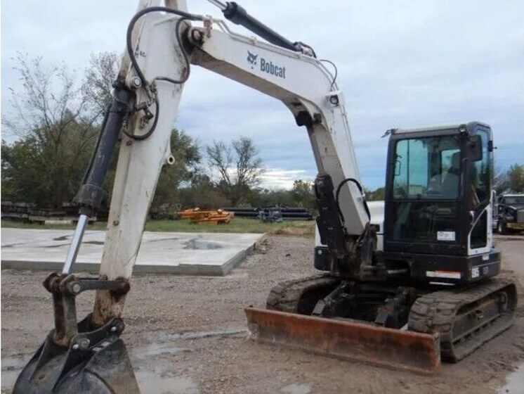 2016 Bobcat E85 inspected unit